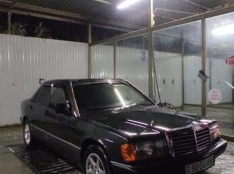 Mercedes 190 1989