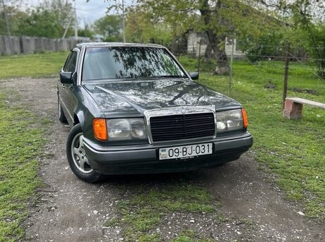 Mercedes E 200 d 1990