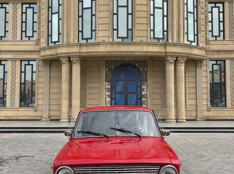 LADA (VAZ) 21011 1987