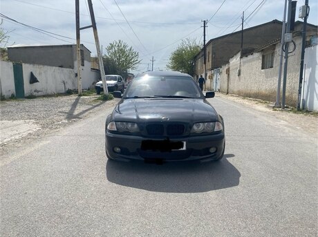 BMW 323 1998