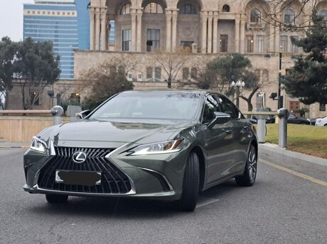 Lexus ES 200 2022