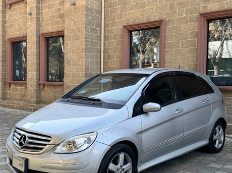 Mercedes B 170 2006