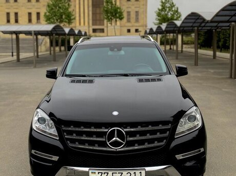 Mercedes ML 300 4MATIC 2014
