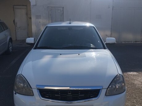 LADA (VAZ) Priora 2015