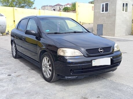 Opel Astra 2005