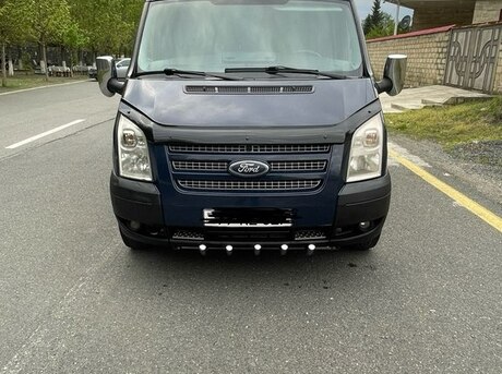 Ford Transit 2012