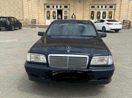 Mercedes C 220 d 2000