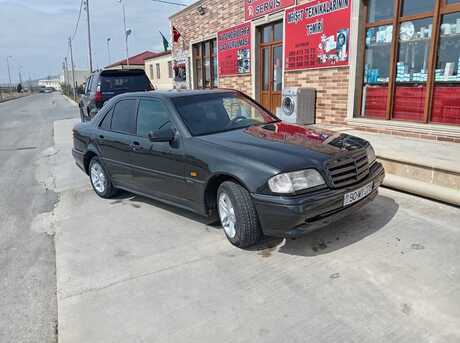 Mercedes C 200 1995