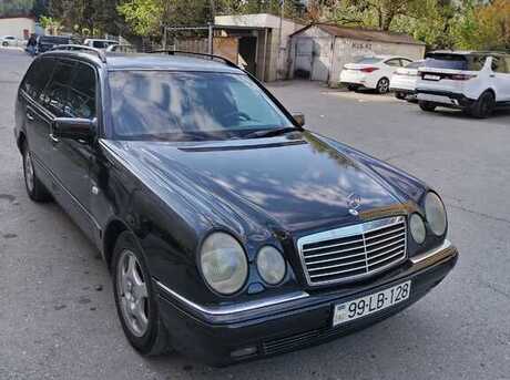 Mercedes E 240 1999