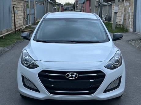 Hyundai i30 2015