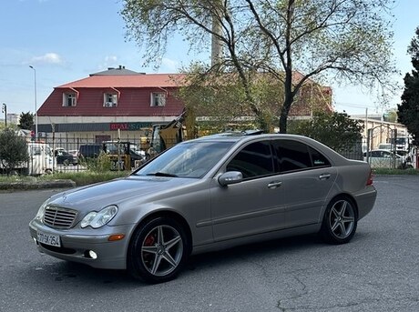 Mercedes C 240 2004