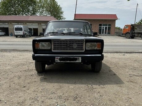 LADA (VAZ) 2107 2010