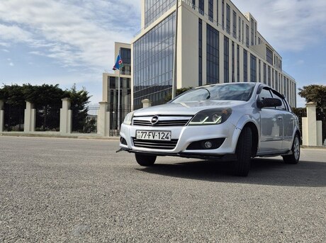 Opel Astra 2006