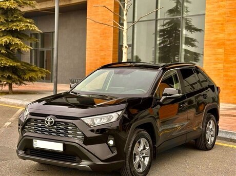 Toyota RAV4 2023