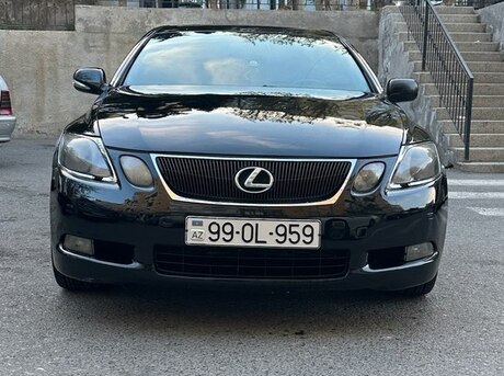 Lexus  2005