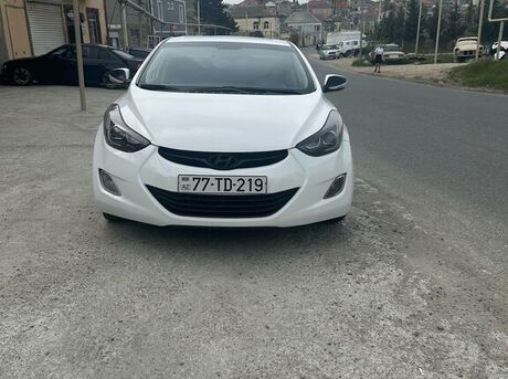 Hyundai Elantra 2011