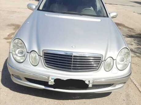 Mercedes E 270 2002
