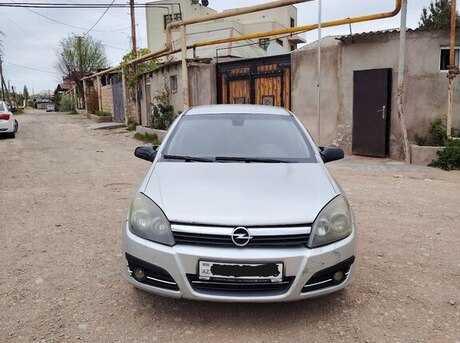 Opel Astra 2006