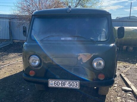 UAZ 452