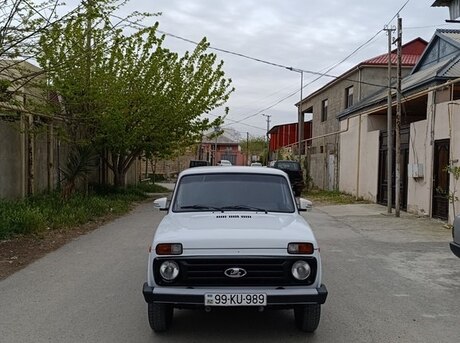 LADA (VAZ) Niva 2013
