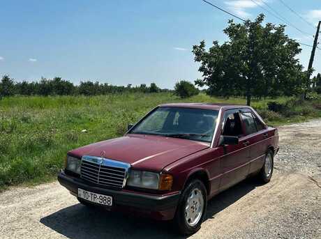 Mercedes 190 1990