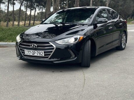 Hyundai Elantra 2016