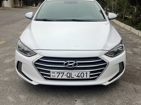 Hyundai Elantra 2016