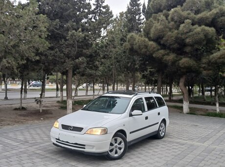 Opel Astra 1998