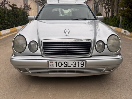 Mercedes E 230 1996