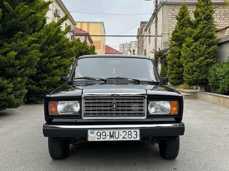 LADA (VAZ) 2107 2010