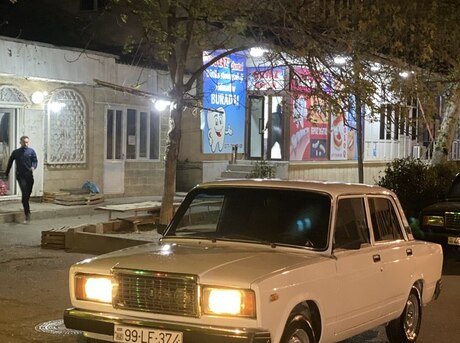LADA (VAZ) 2107 1998
