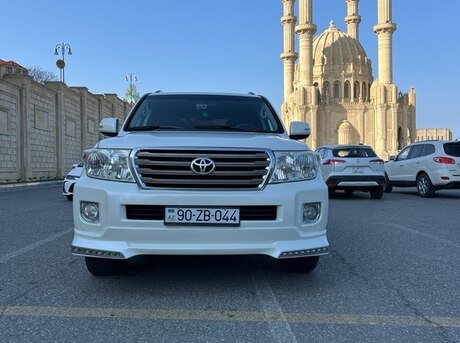 Toyota Land Cruiser 2012