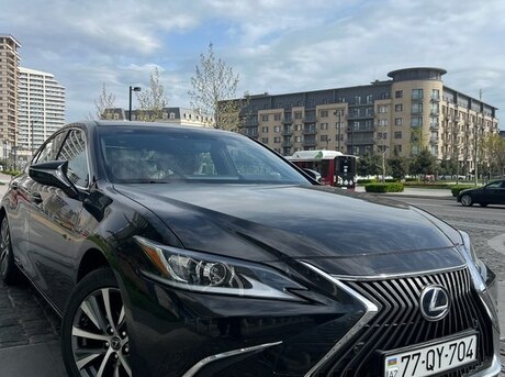 Lexus ES 300h 2019