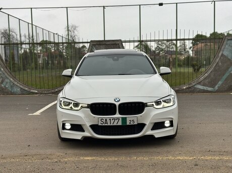 BMW 320 2016