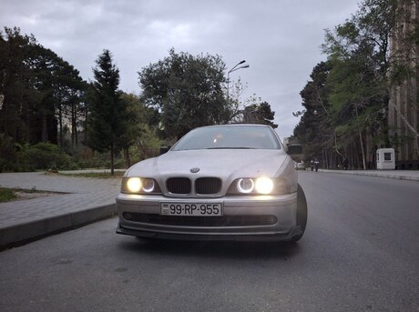 BMW 525 1999