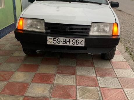 LADA (VAZ) 21099 1998
