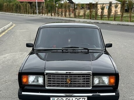 LADA (VAZ) 2107 2010
