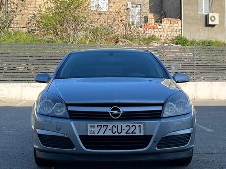 Opel Astra 2004