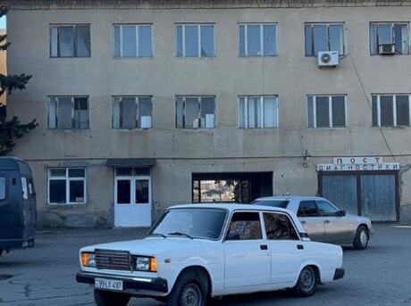 LADA (VAZ) 2107 2005