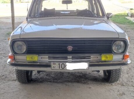 GAZ 24-10 1989