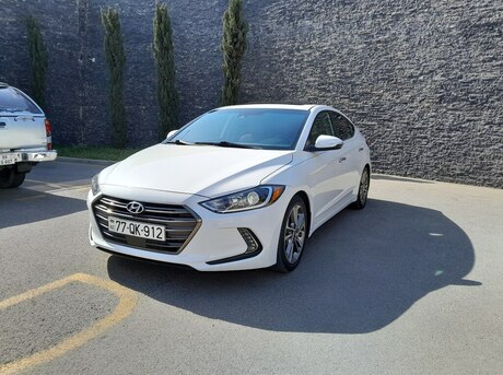 Hyundai Elantra 2016
