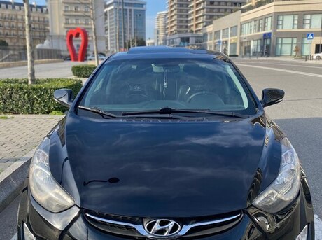 Hyundai Elantra 2013
