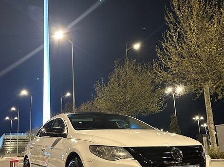 Volkswagen Passat CC 2010