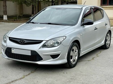 Hyundai i30 2011