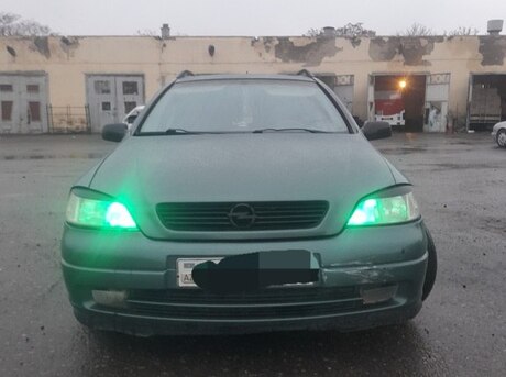 Opel Astra 1998