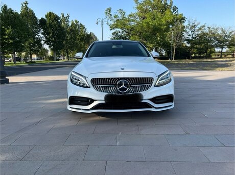 Mercedes C 300