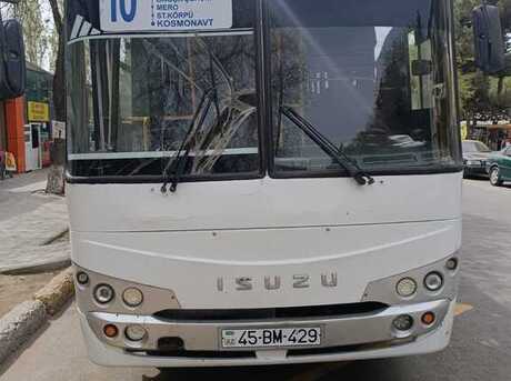 Isuzu MD 22 B 1998