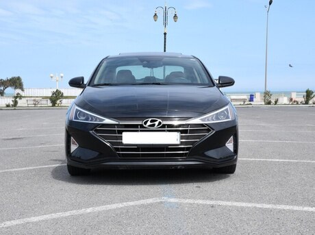 Hyundai Elantra 2020