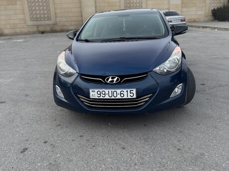 Hyundai Elantra 2013