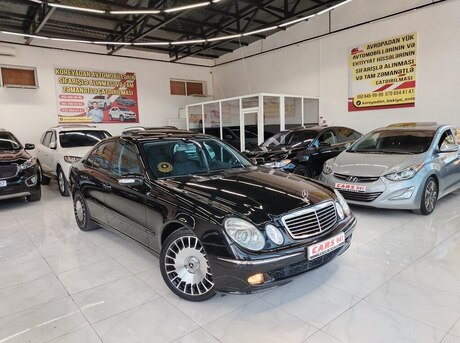 Mercedes E 240 2004